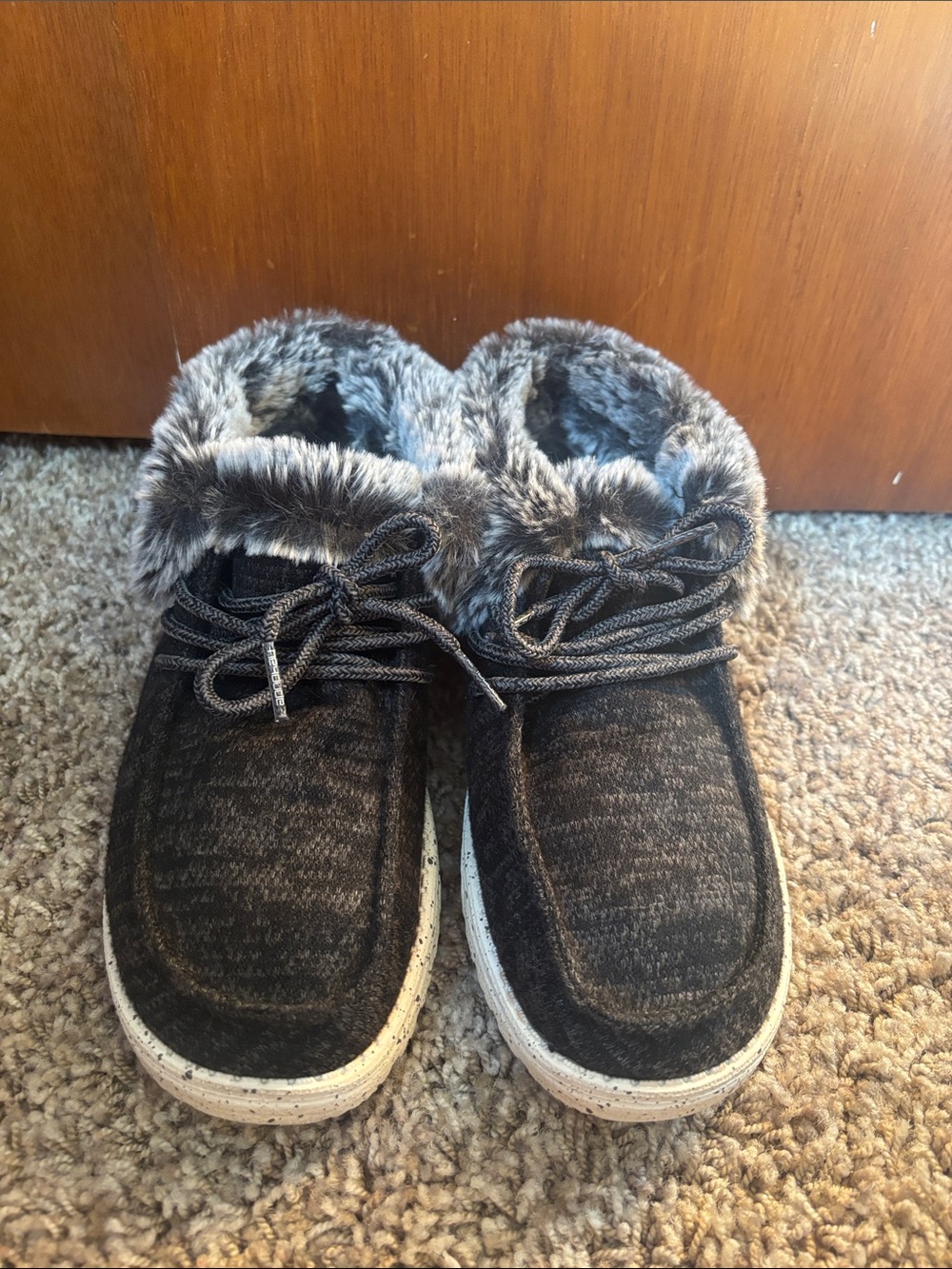 Hey Dude Black Knit Slip-Ons with Gray Faux Fur Collar
